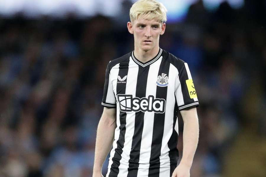 Newcastle set to begin new contract negotiations with Gordon