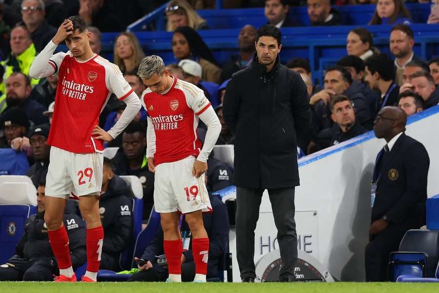 Arsenal manager Arteta acknowledges Calafiori lucky to escape red card in win against Leicester