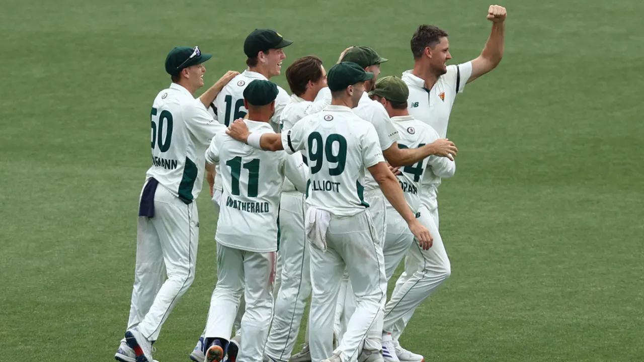 Late strikes by Webster secures Tasmania's first win of the season